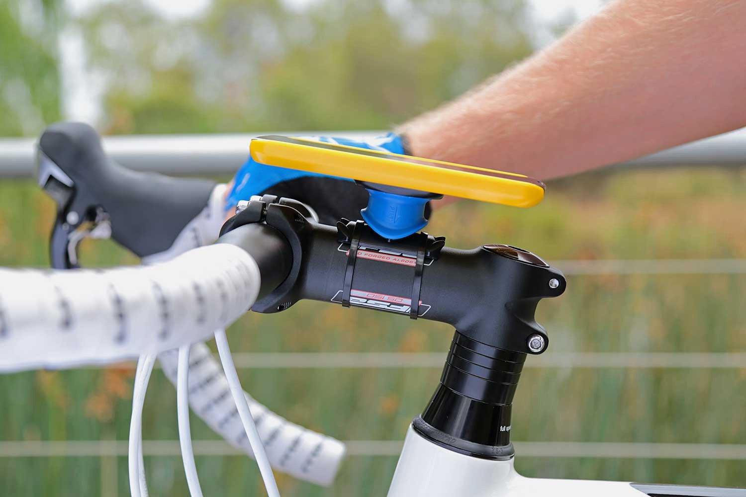 quad lock mountainbike Quad Lock Universal Phone Mount